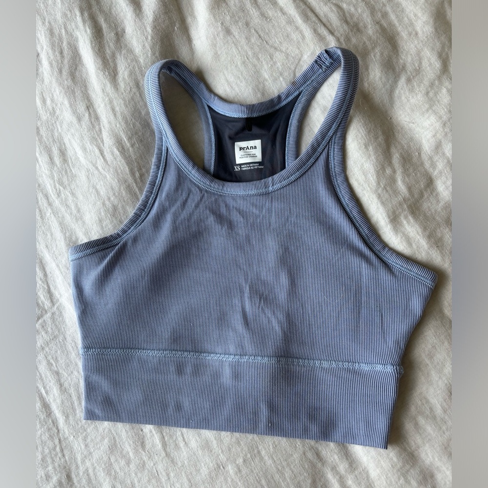 Prana Becksa top